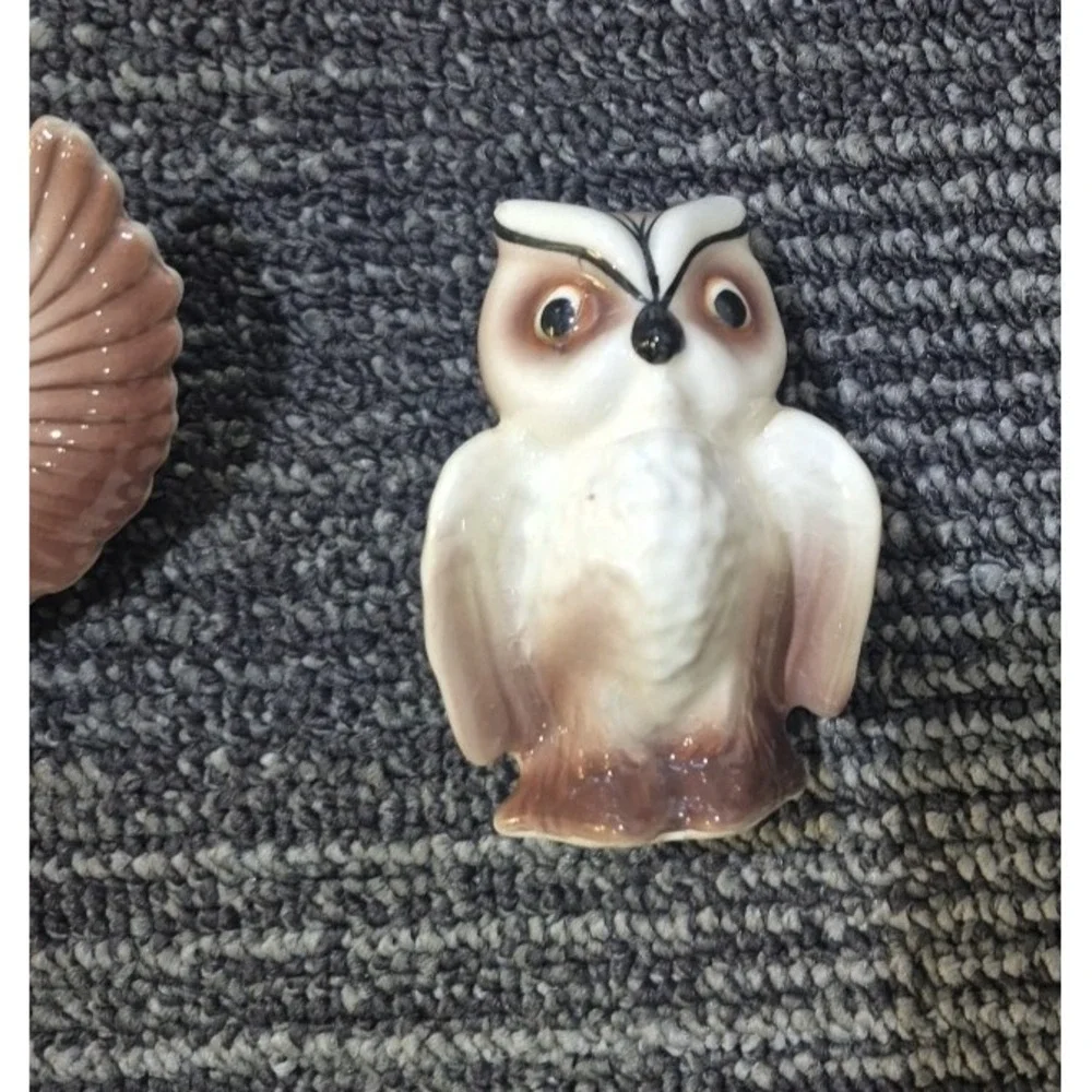 Vintage Ceramic Owl Salt & Pepper Shakers Made in Japan 3 inch‎
